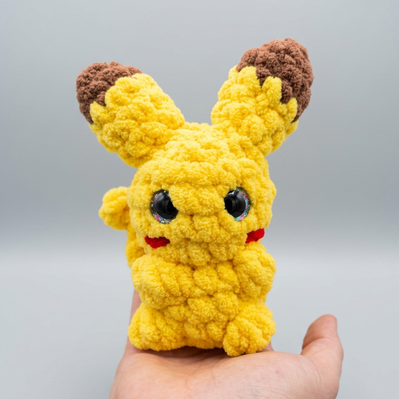 Pokemon - Pikachu - Crochet Plush